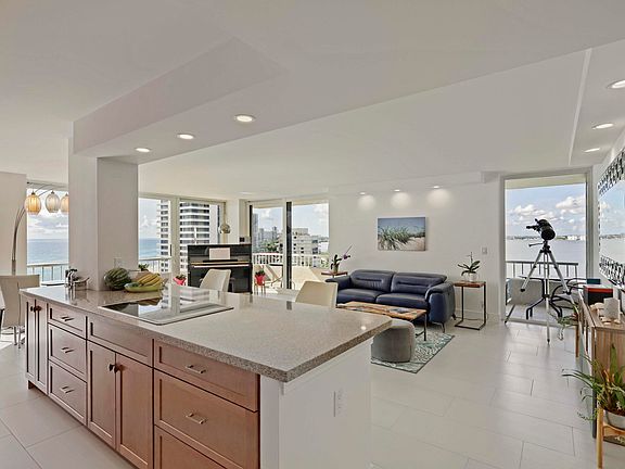 5th image of 5540 N Ocean Dr APT 9B