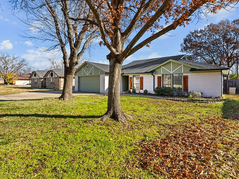 7628 Hunt Dr — Photo 39