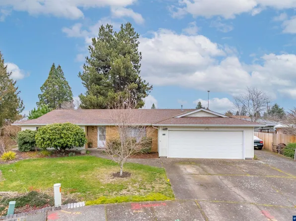 5761 Crestwood Ct NE, Keizer, OR 97303