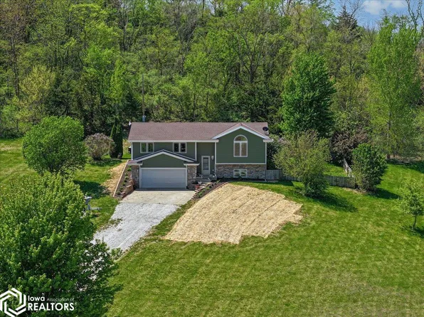 2853 Preston Pl, Logan, IA 51546