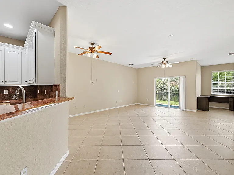 9056 Plymouth Pl — Photo 4
