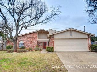 757 Aspen Ct, Hurst, TX 76054