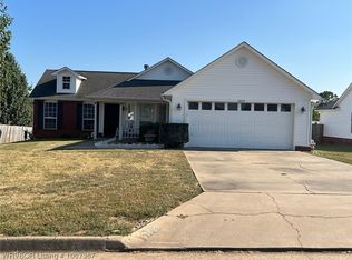 1003 Opal Dr, Van Buren, AR 72956