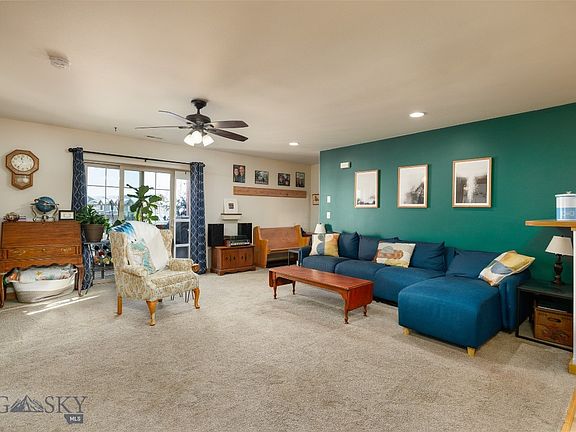 4th image of 4817 Glenwood Dr APT 2