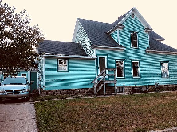 2nd image of 556 E Main Ave