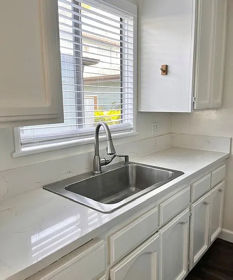 1119 Electric Ave #3 — Photo 6