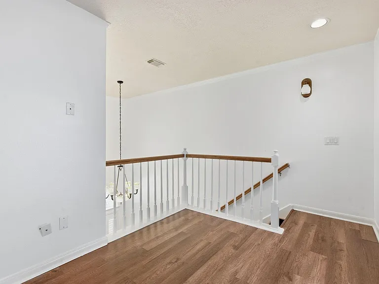 26 E Sterling Pond Cir — Photo 25