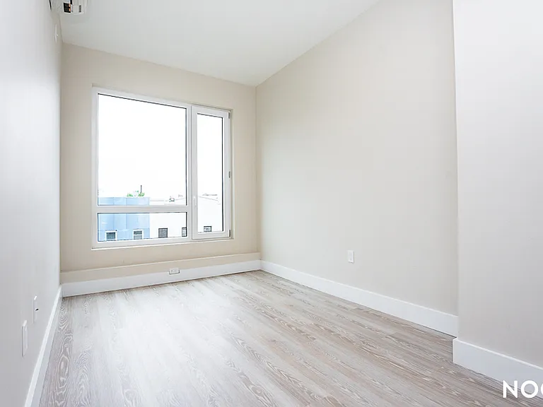 373 Knickerbocker Ave #4R — Photo 10