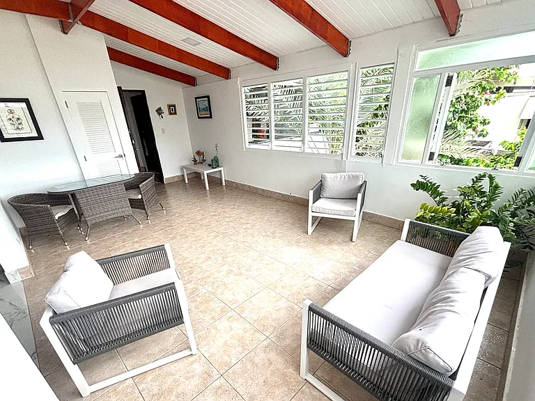10 Caoba #4 — Photo 6