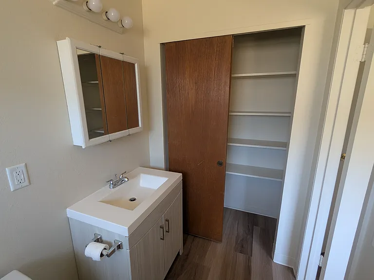 276 Carmel Ave #D — Photo 13