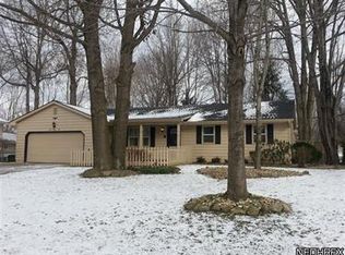 766 Squirrel Hill Ct, Youngstown, OH 44512