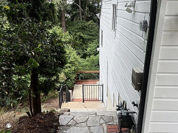 2nd image of 1680 Westover Dr