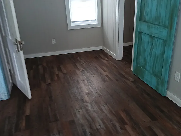 92 Maude Ave #2 — Photo 8