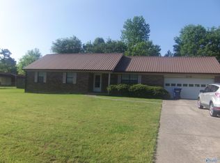 1206 Dan Ave, Albertville, AL 35950