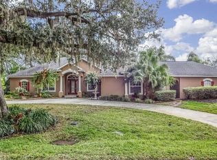 6028 Strafford Oaks Dr, Sebring, FL 33875