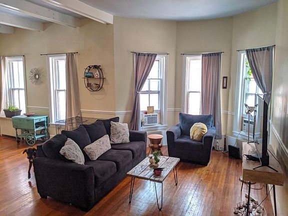 4th image of 1210 Delaware Ave Floor 3