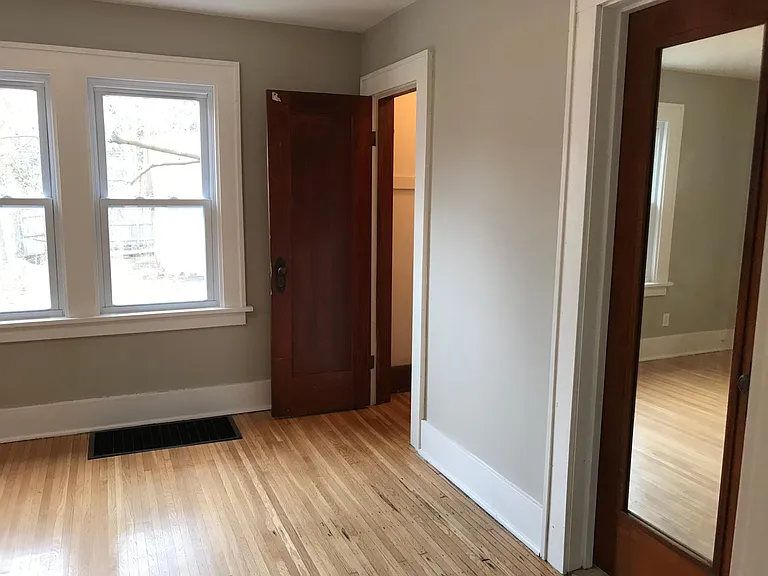 18 Kingsboro Rd #DOWN — Photo 5