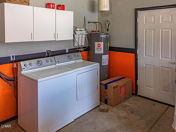 5th image of 4287 Highlander Ave