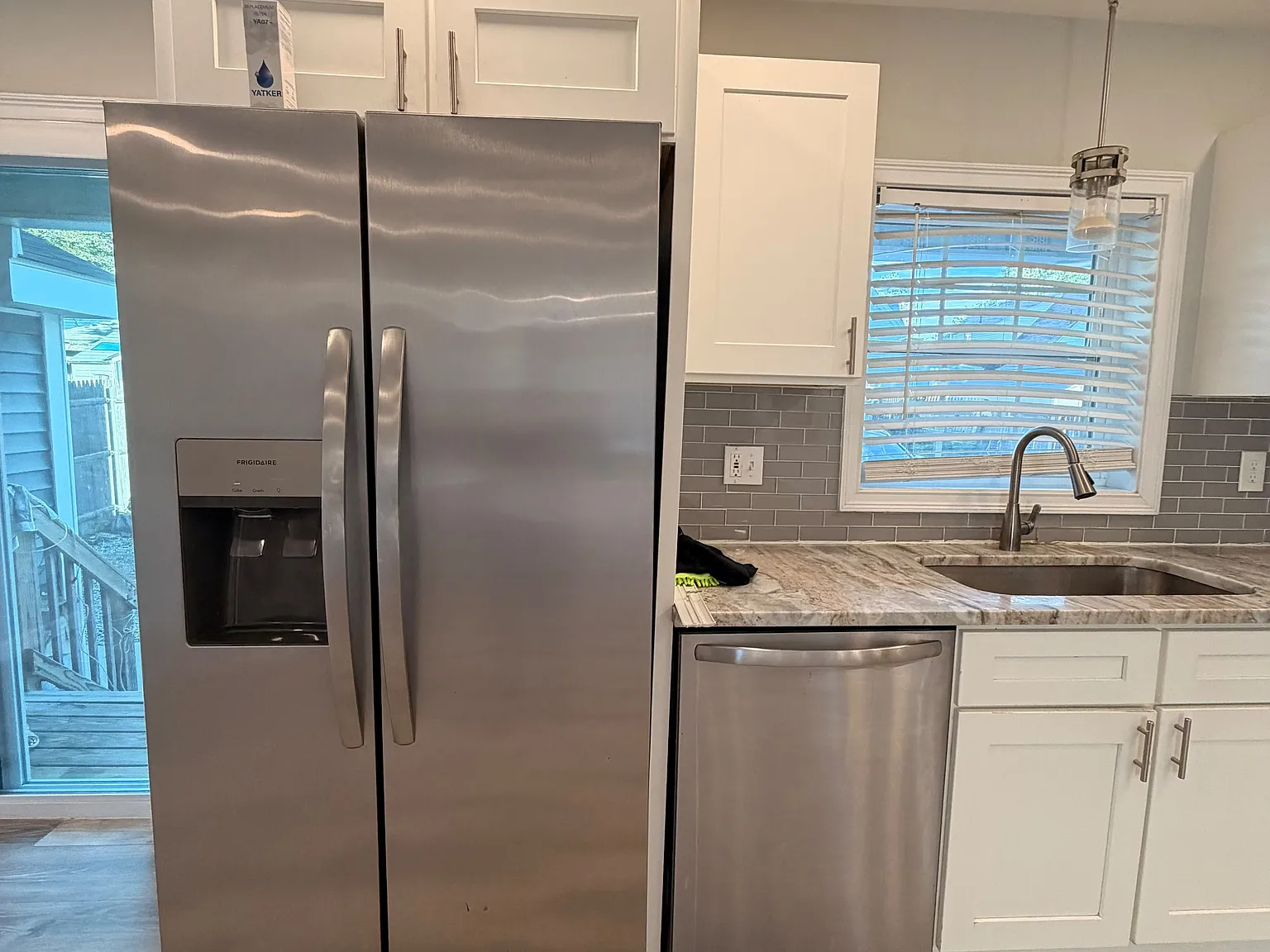 3 bed, 1.5 bath, $2,600 — Photo 3