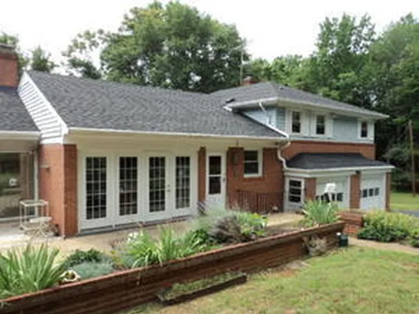 106 Viewmont Ct, Charlottesville, VA 22911