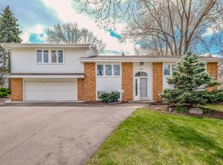 8721 Beard Rd, Bloomington, MN 55431