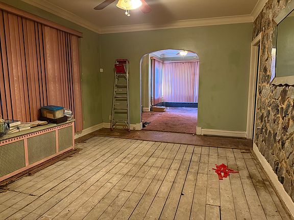 5th image of 8753 S Laflin St