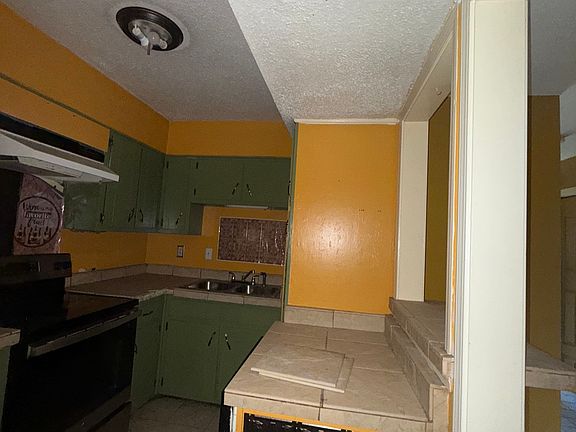 4th image of 4797 Myrlen Way Dr
