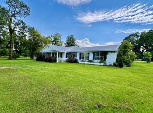 4851 Peanut Rd, Graceville, FL 32440