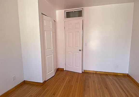 5th image of 68 Forsyth St #13