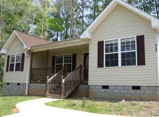 438 Den Ridge Dr, Walhalla, SC 29691