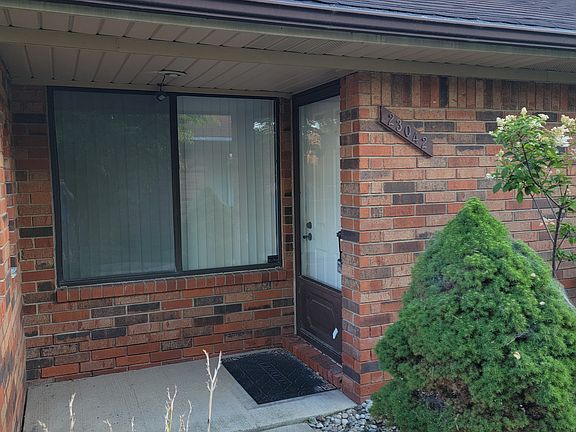 2nd image of 23042 Harrington St