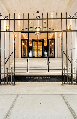 Sold by Compass | media 14