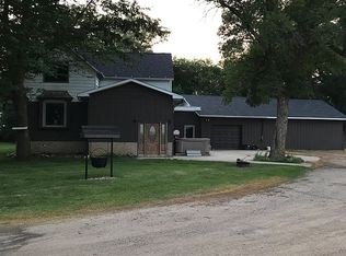 59206 370th St, Mountain Lake, MN 56159