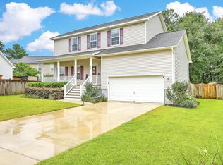 212 Castlewood Ct, Hanahan, SC 29410