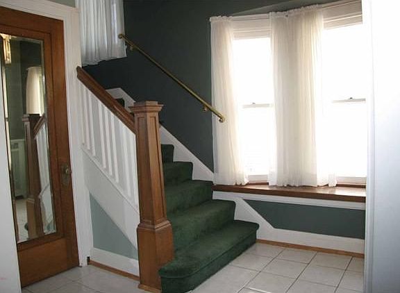4th image of 2839 Parkwood Ave