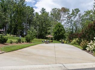 2524 Edmonds Rd #2, Galax, VA 24333