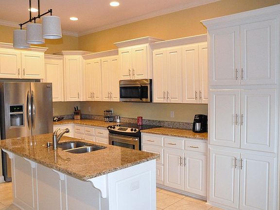 Spacious Kitchen with Plenty of Cabinets
