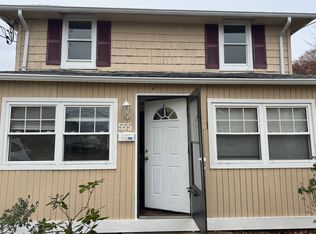 555 Sedgewick Ave, Stratford, CT 06615
