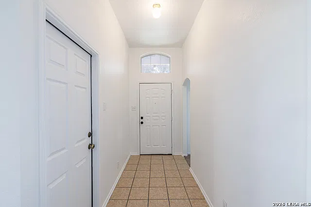 4 bed, 6.0 bath, 1968 sqft, $1,700 — Photo 3