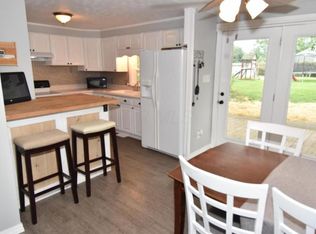 839 Pike St SW, Etna, OH