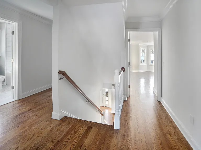 7 Charles Pl — Photo 18
