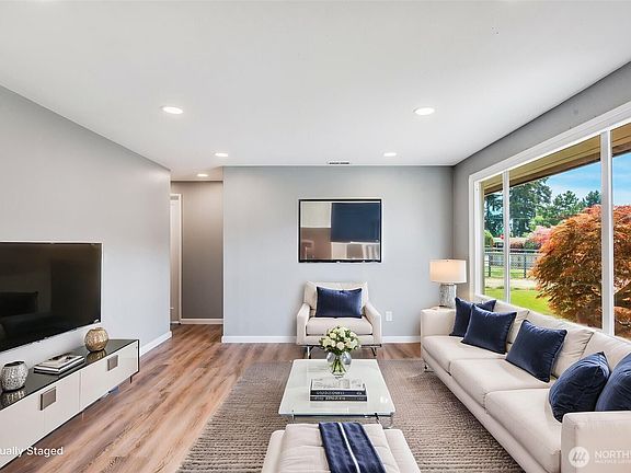 5th image of 4709 101st Street SW