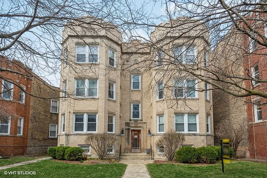 1st image of 6052 N Claremont Ave APT Gn