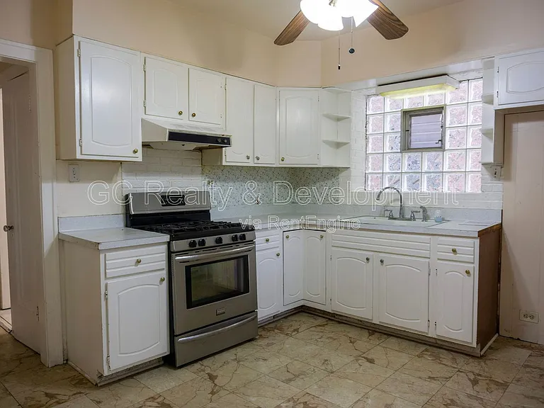 3841 N Sawyer Ave #1 — Photo 8