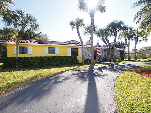 2nd image of 6950 SW 148th Ter
