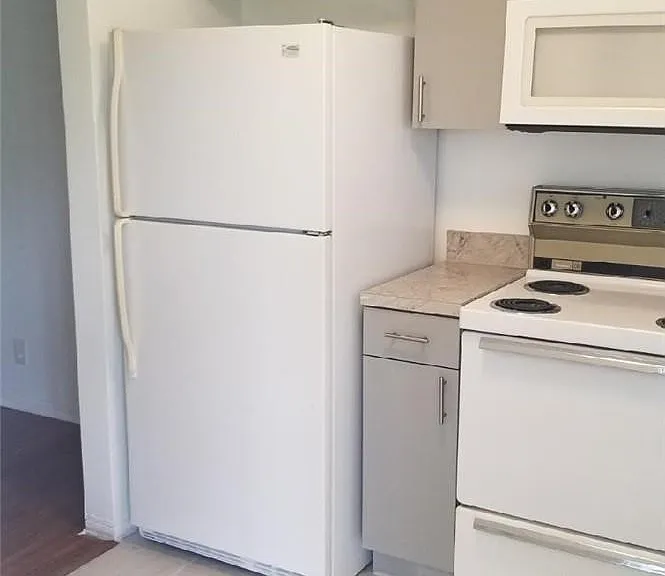 1631 NW 46th Ave #118 — Photo 3