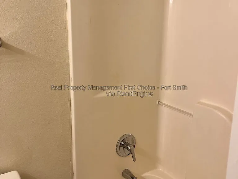 3509 Price Cir — Photo 14