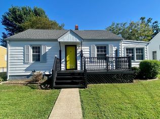 6 Dotson Dr, Hampton, VA 23669