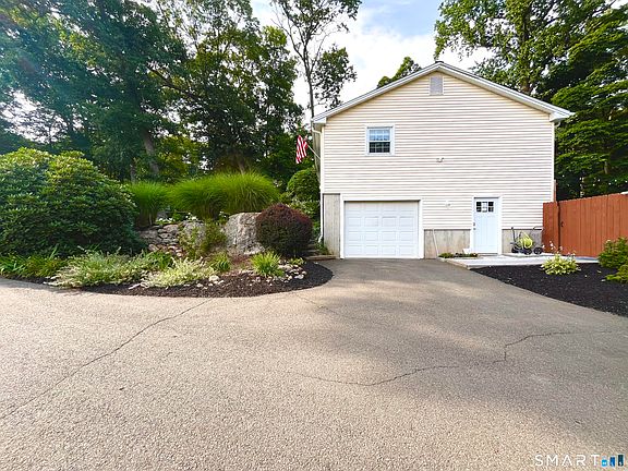 5th image of 81 Briarwood Drive
