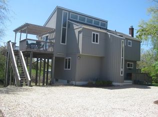 128 Adams Dr, Montauk, NY 11954